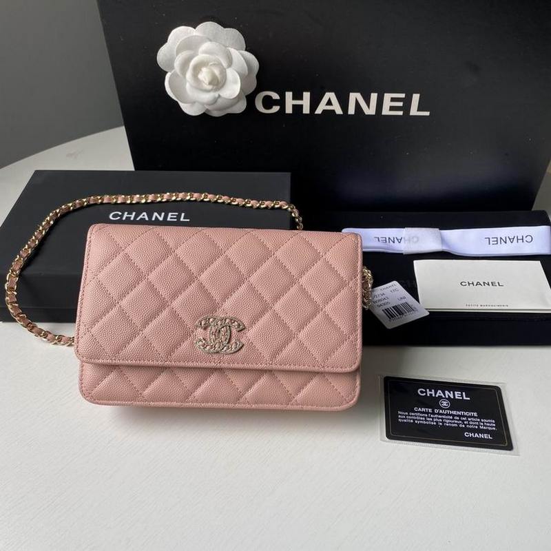 Chanel Handbags 536